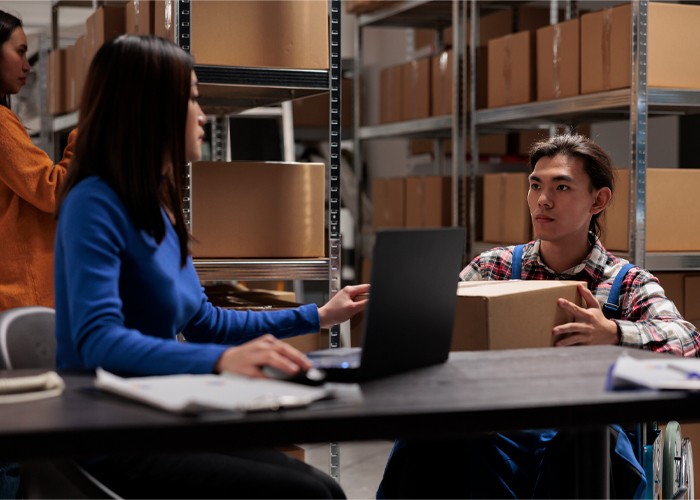 Read more about the article How 3PL Freight Brokers Improve Delivery Reliability for E-commerce Brands